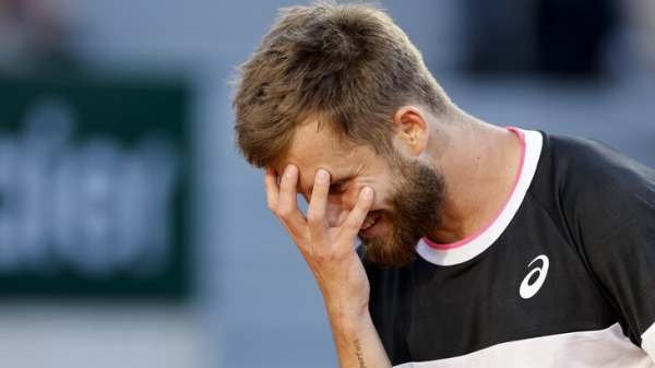 Французский теннисист Корентен Муте потерял сознание на Australian Open