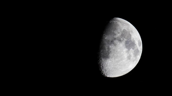 Модуль "Синий призрак" отправился к Луне на ракете-носителе Falcon 9 Модуль "Синий призрак" отправился к Луне на ракете-носителе Falcon 9