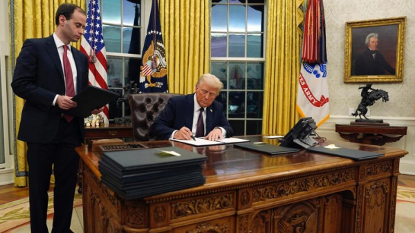 Трамп подписал указ о приостановке помощи США другим странам на 90 дней