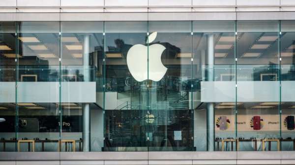 WSJ: Apple рассматривает повышение цен на новые iPhone из-за торговых пошлин WSJ: Apple рассматривает повышение цен на новые iPhone из-за торговых пошлин