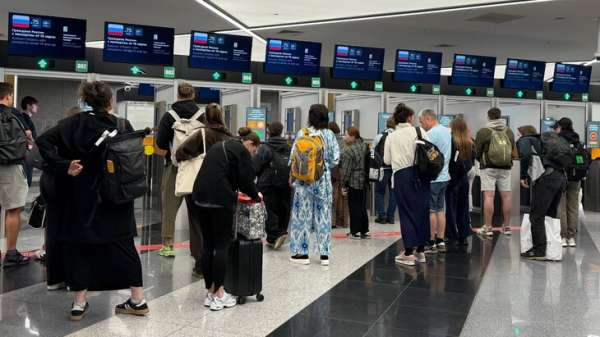 В Шереметьево увеличили число биометрических кабин паспортного контроля В Шереметьево увеличили число биометрических кабин паспортного контроля